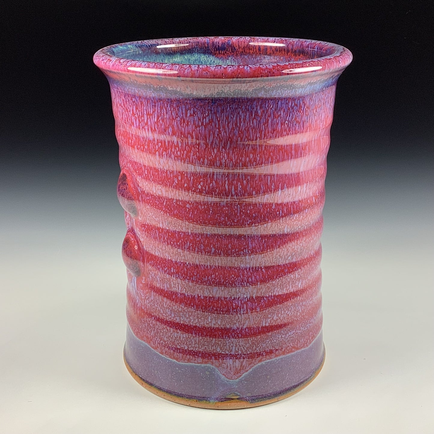 Decorative pottery vases utensil holder crock rustic clay vases artistic luxury handmade vases artistic centerpieces dinnerware stoneware- red wiggle bump 3838